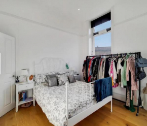 Stunning 1-Bed Apartment in London